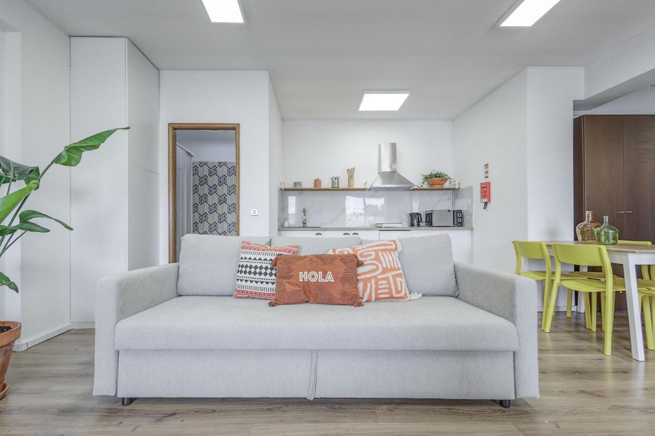 Travel & Live Fernao Magalhaes Apartment Porto Luaran gambar