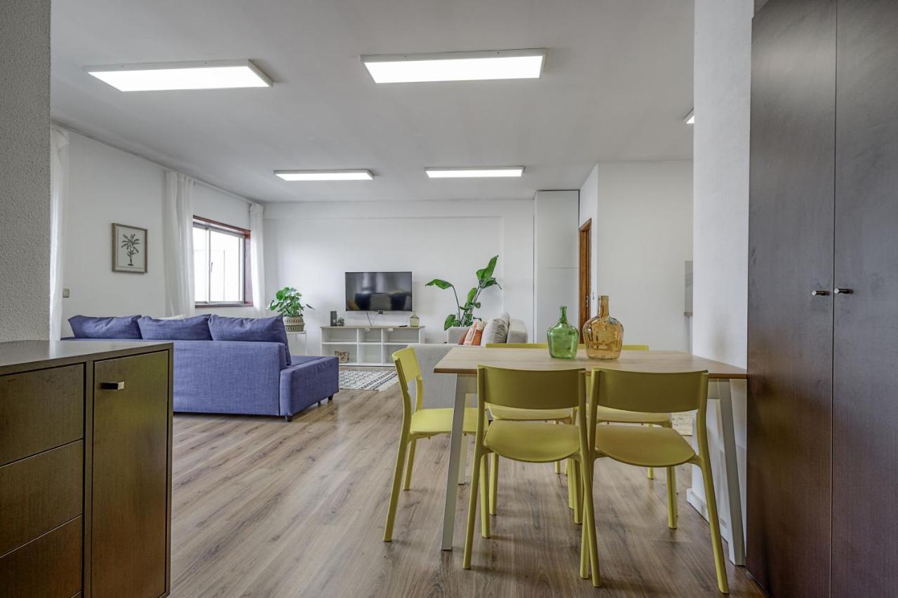 Travel & Live Fernao Magalhaes Apartment Porto Luaran gambar