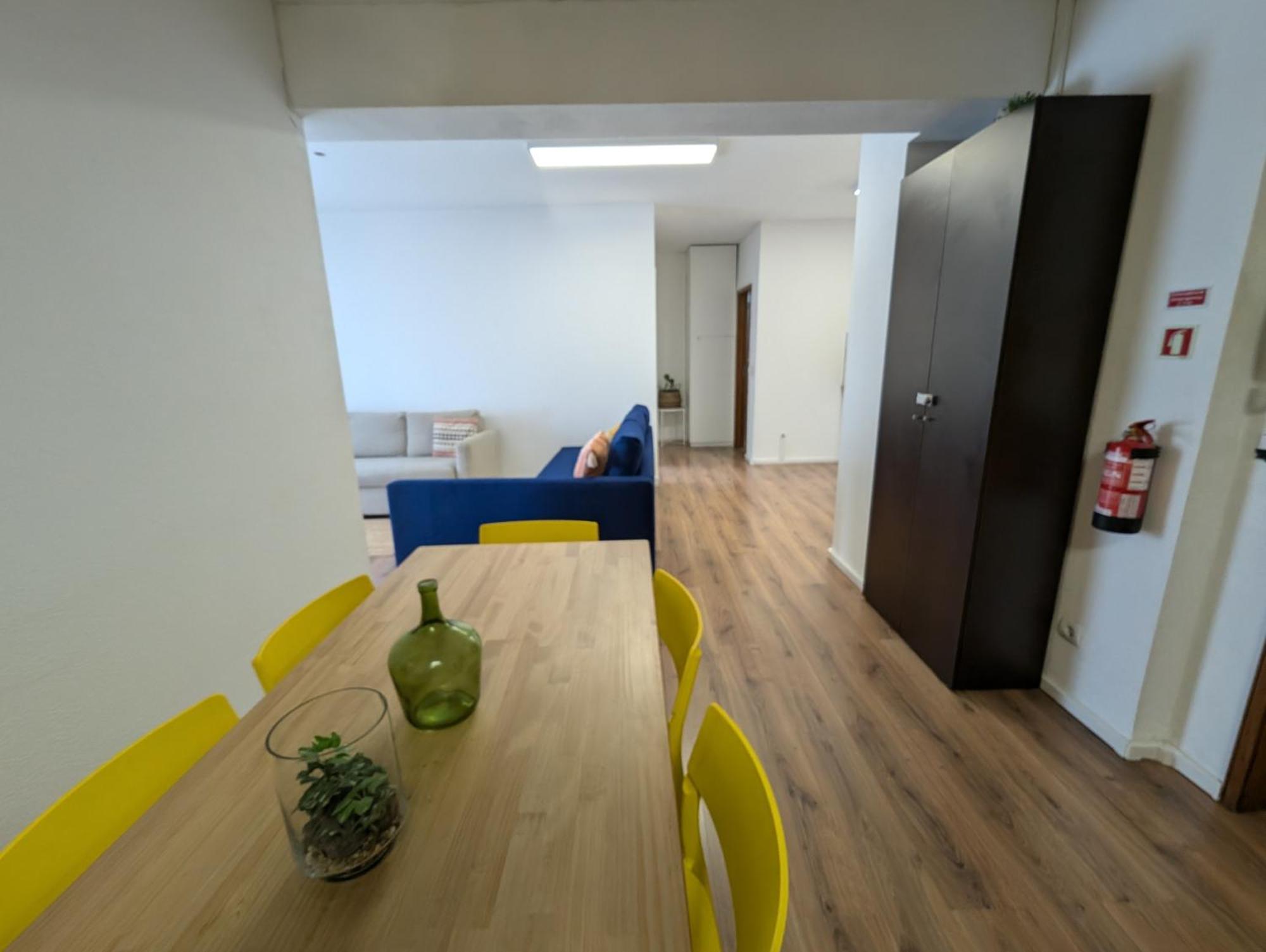 Travel & Live Fernao Magalhaes Apartment Porto Luaran gambar